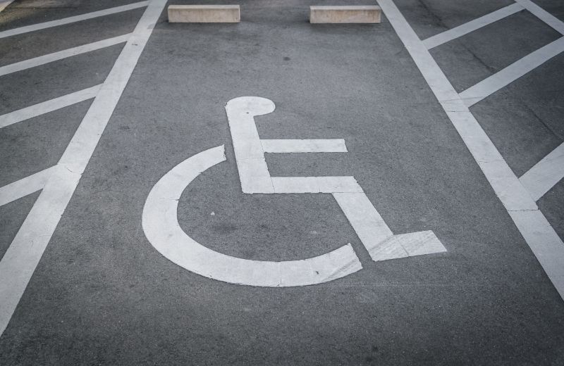 parcheggio-per-disabili